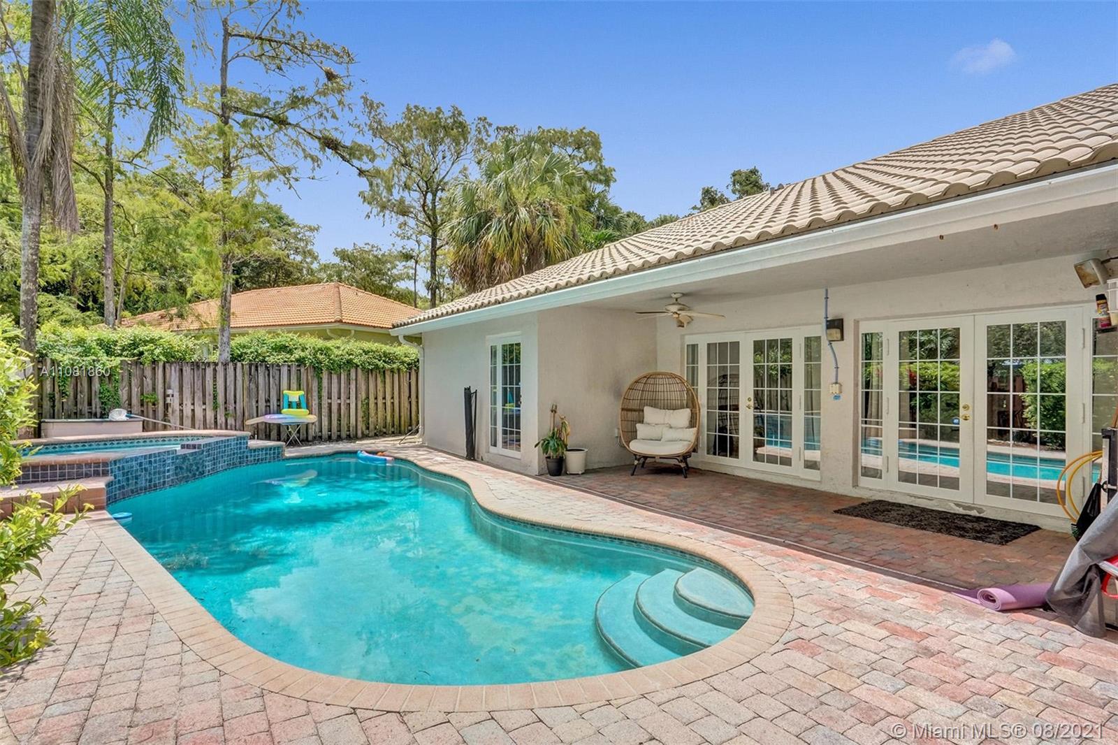 BOULEVARD FOREST - Residential Lease