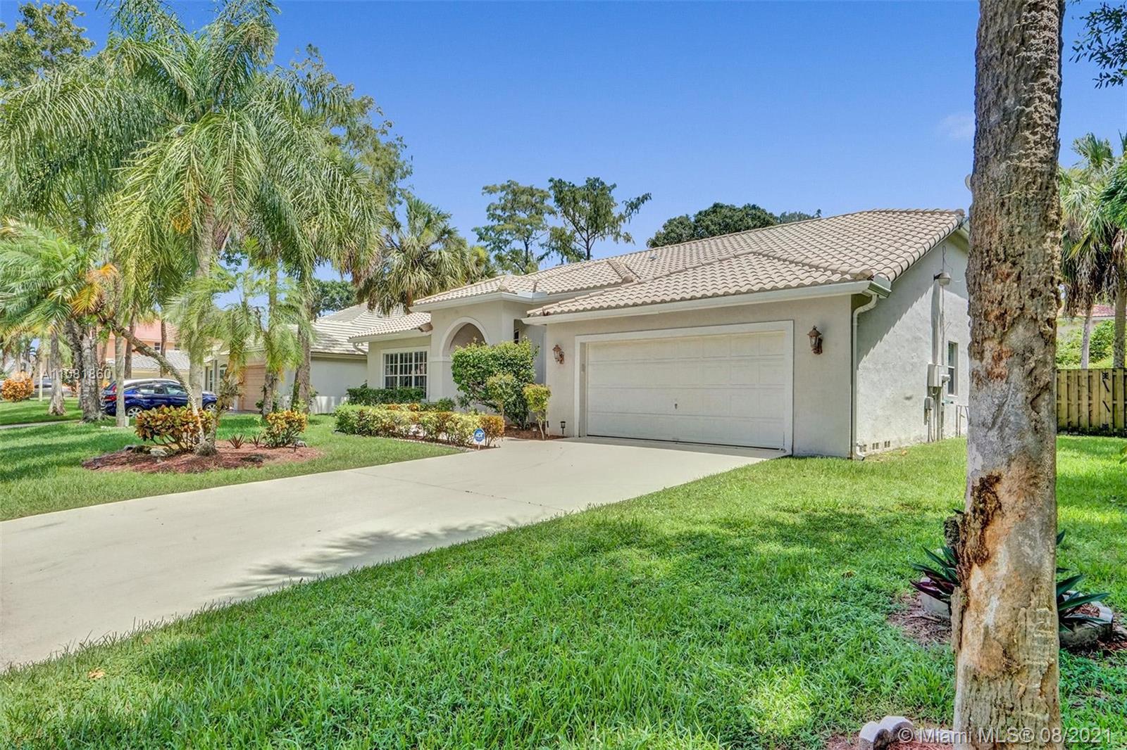 BOULEVARD FOREST - Residential Lease