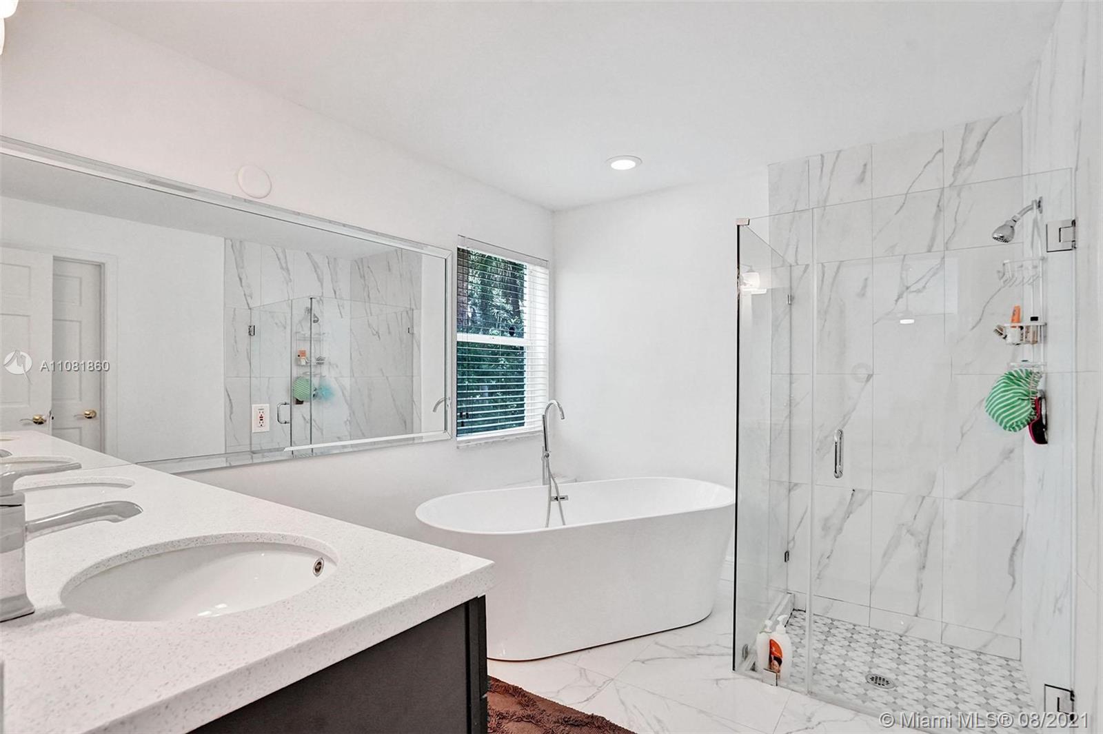 BOULEVARD FOREST - Residential Lease