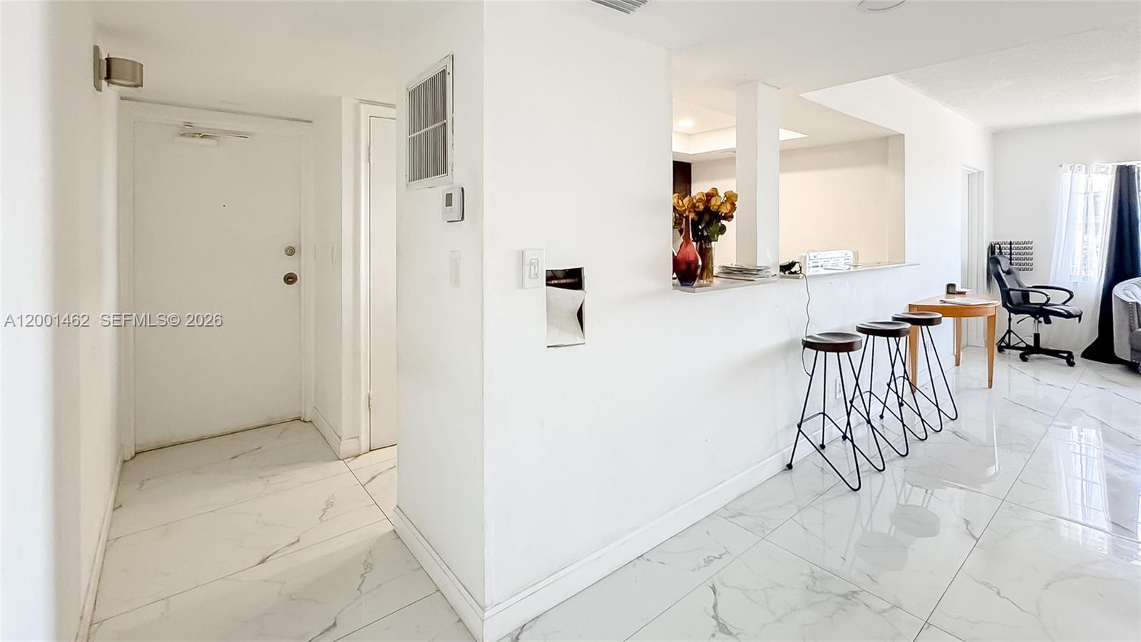 SOMMERSET CONDOMINIUMS - Residential