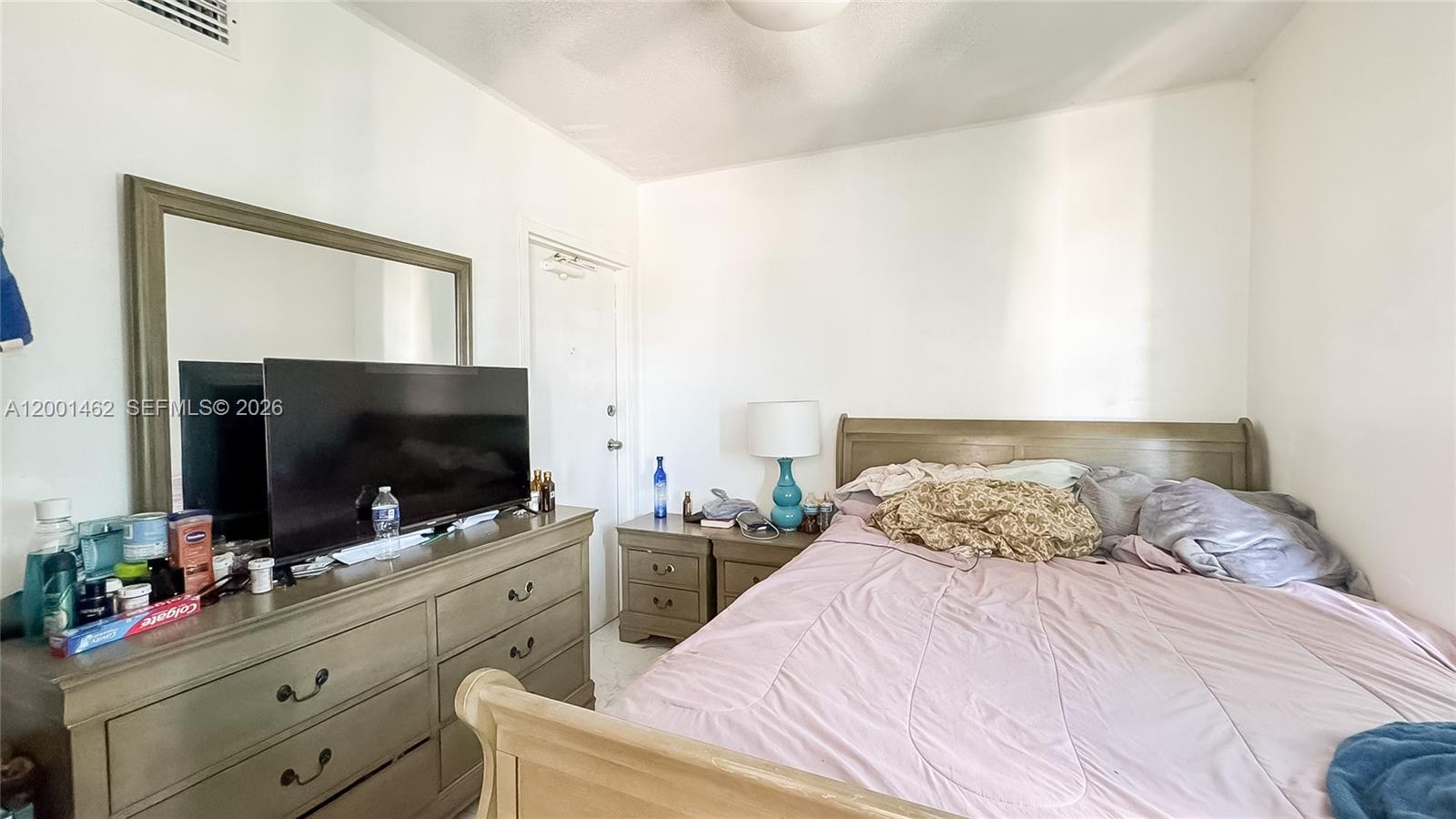 SOMMERSET CONDOMINIUMS - Residential