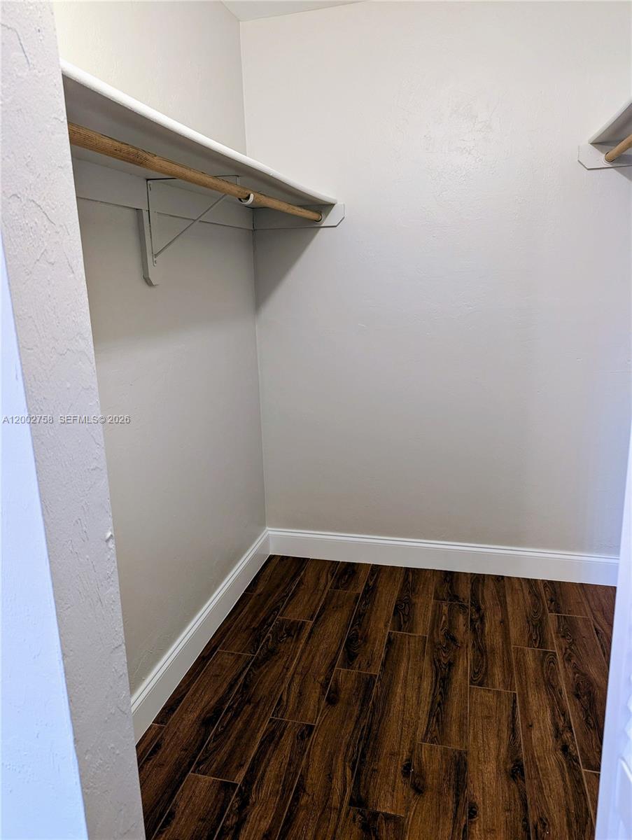 CYPRESS VILLAGE CONDO - Residential Lease