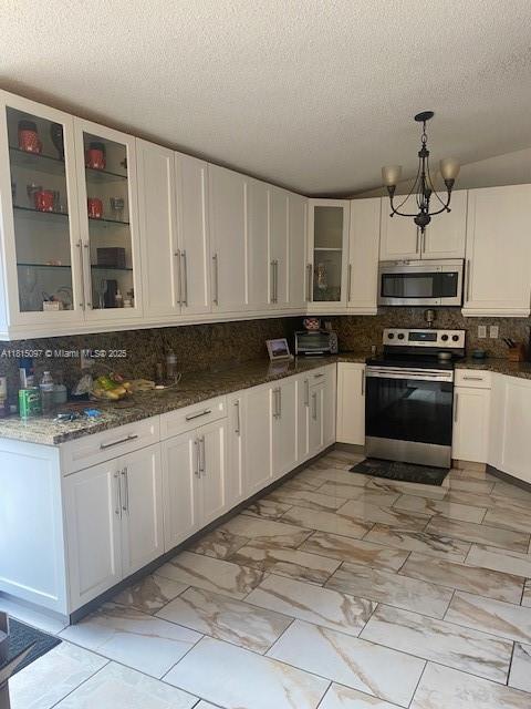 17307 SW 115 AV