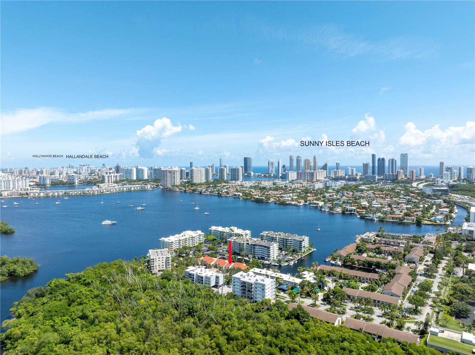 OYSTER COVE TOWNHOUSES - Residential