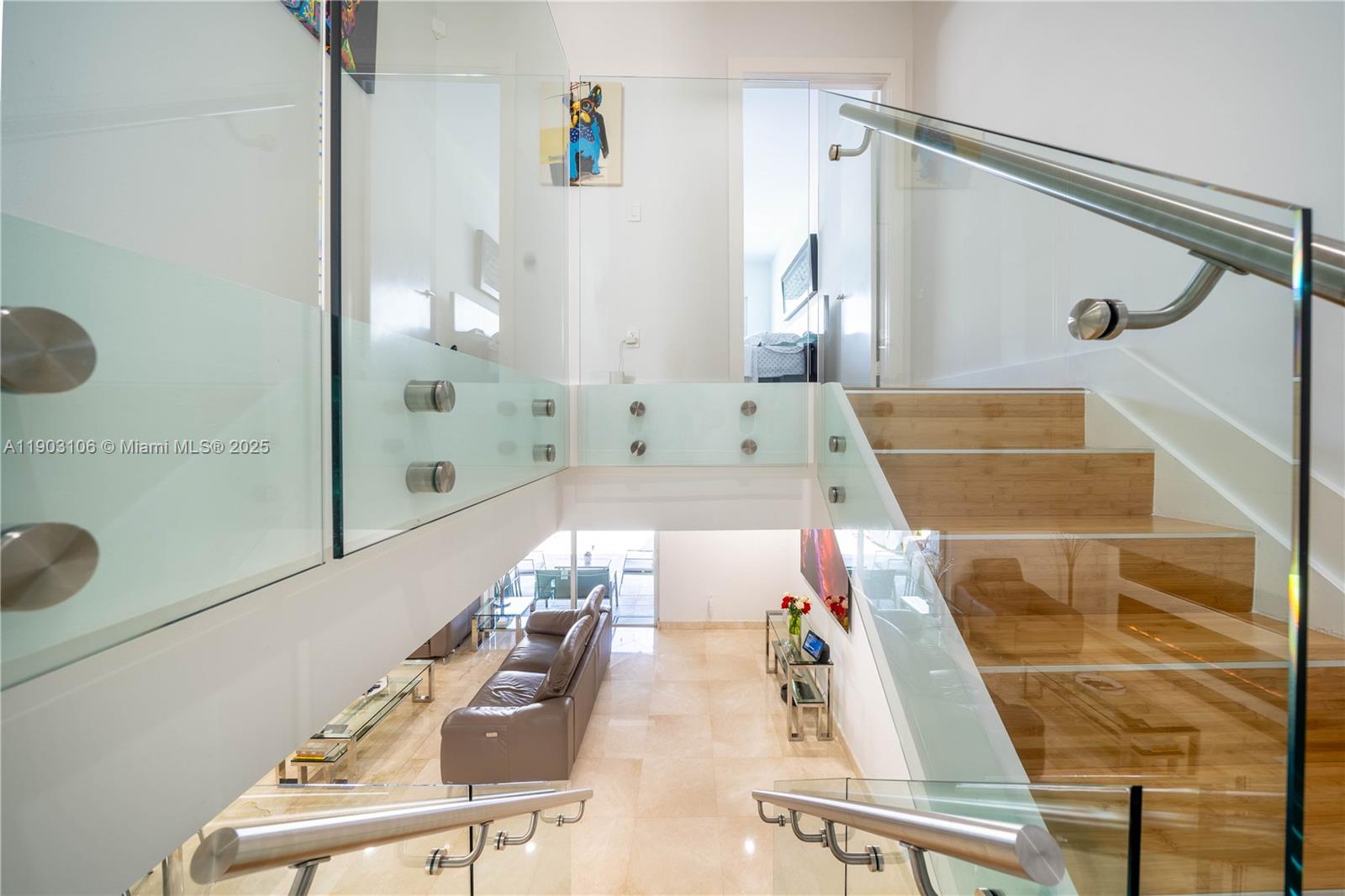 OYSTER COVE TOWNHOUSES - Residential