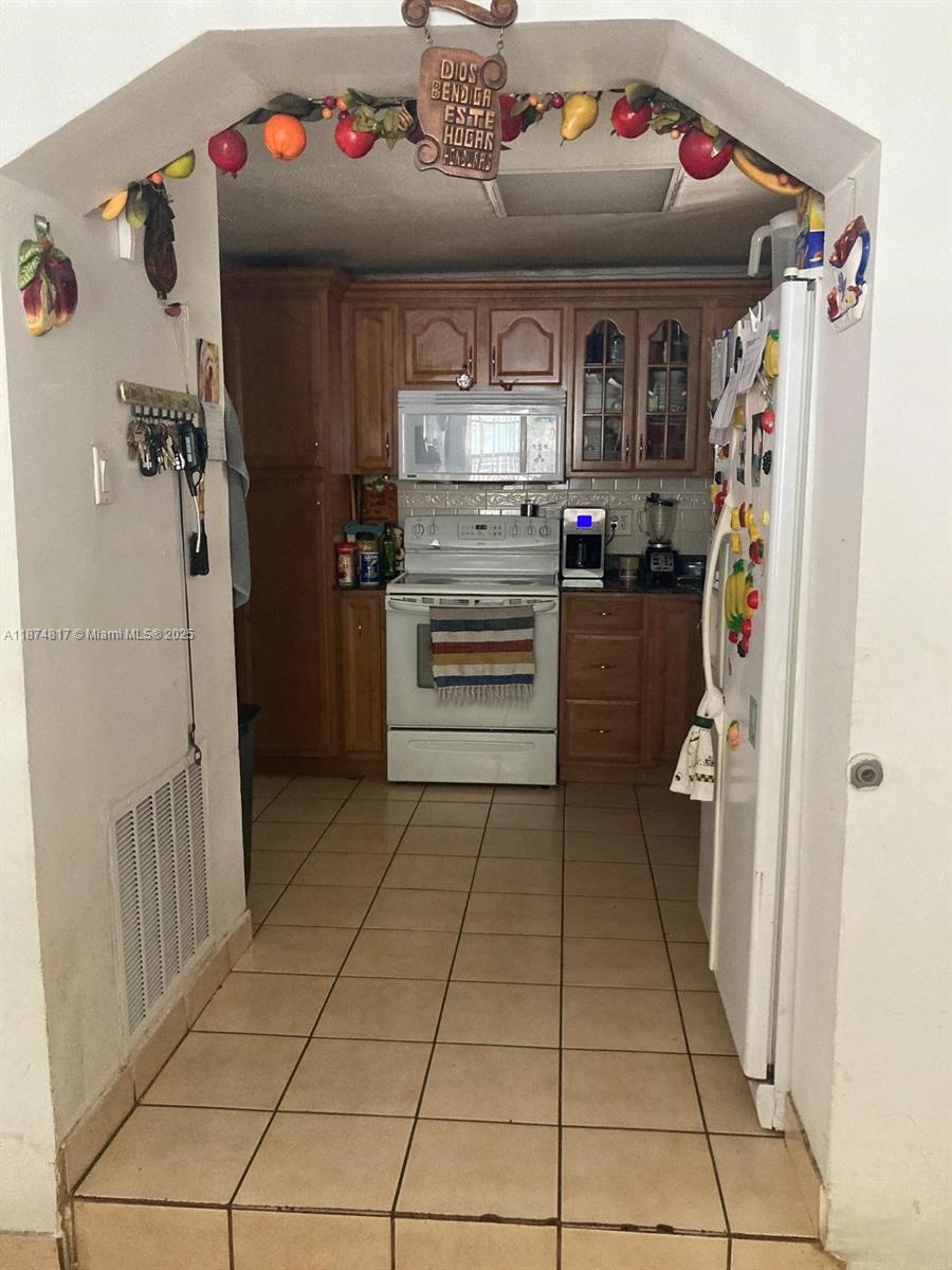 NICHOLS HEIGHTS - Residential