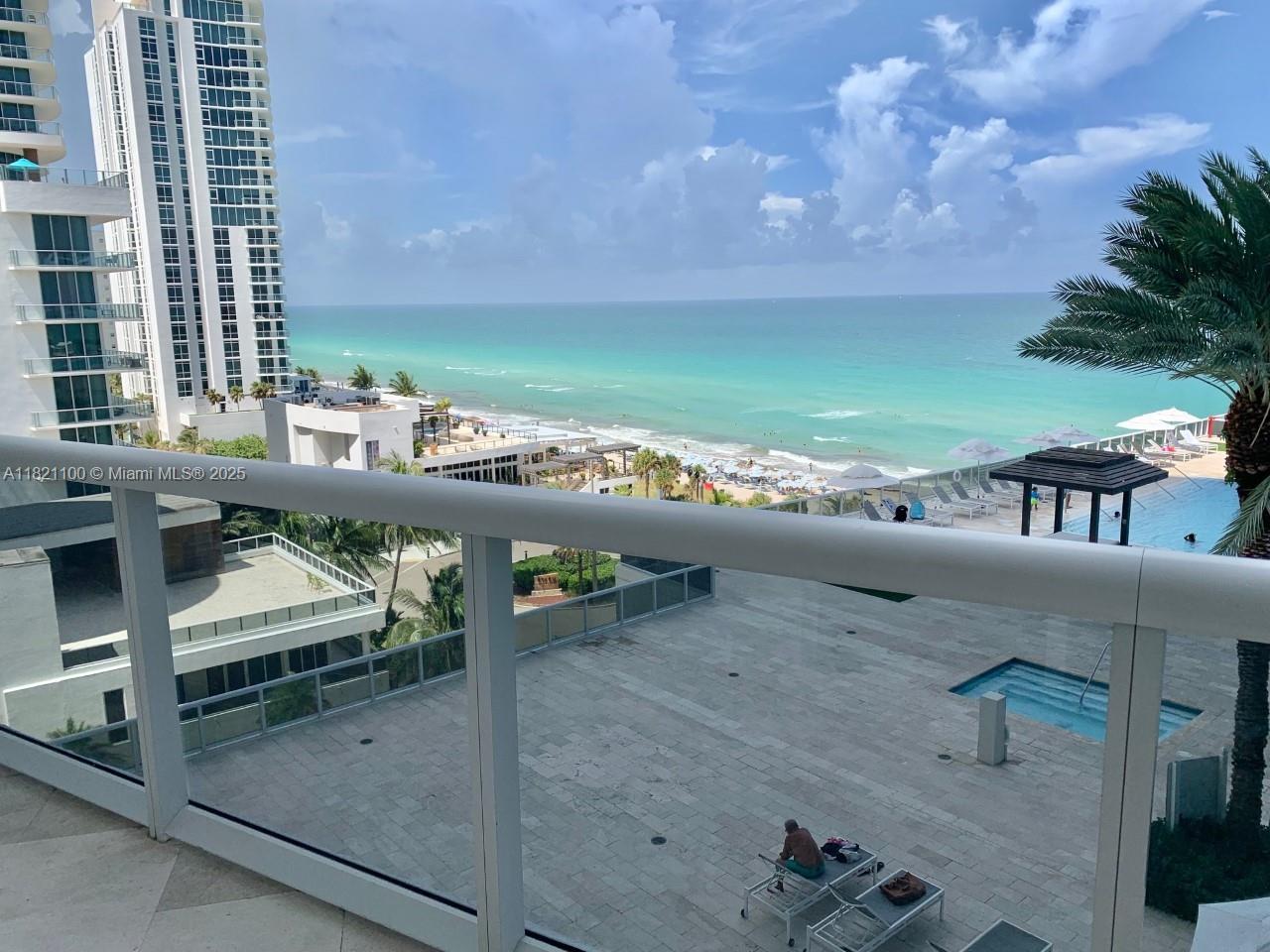 1800 S Ocean Dr 902