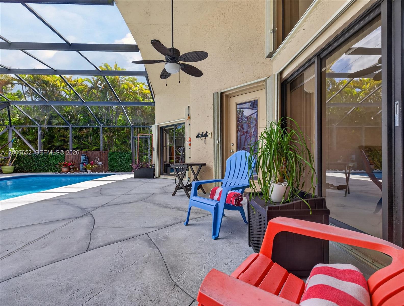 COUNTRY ISLES - Residential