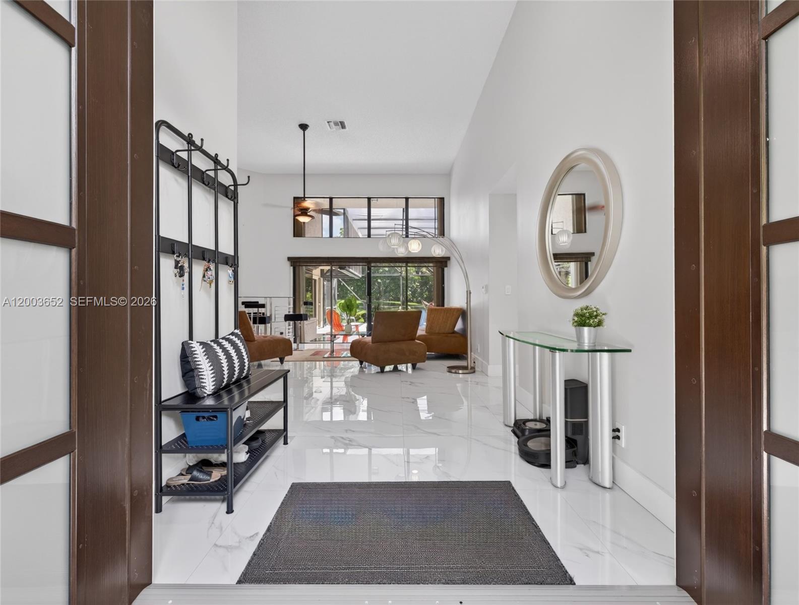 COUNTRY ISLES - Residential