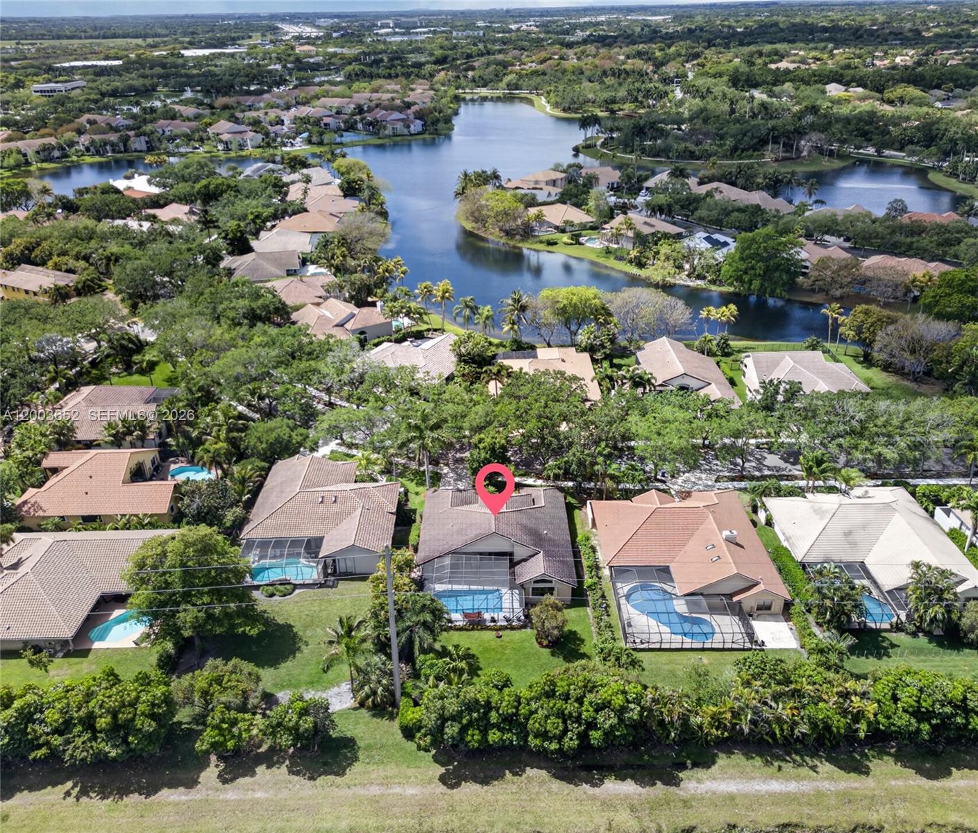 COUNTRY ISLES - Residential