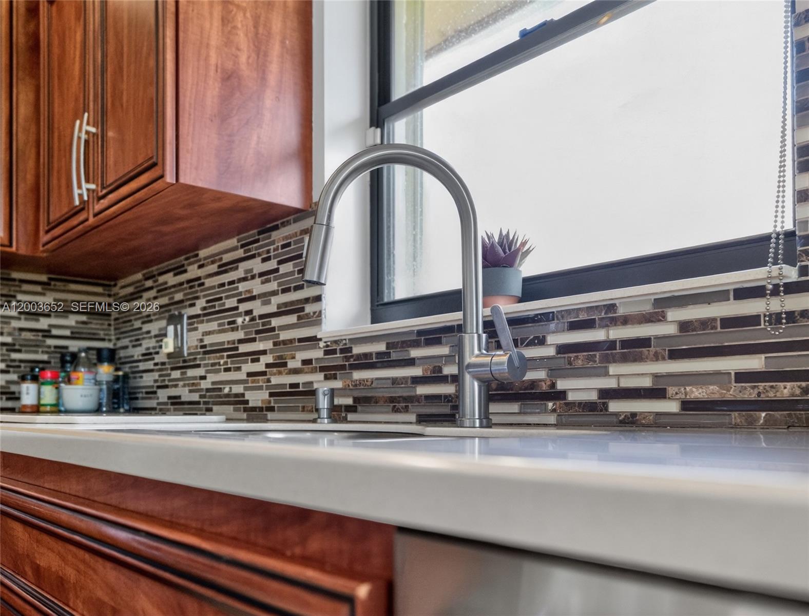 COUNTRY ISLES - Residential