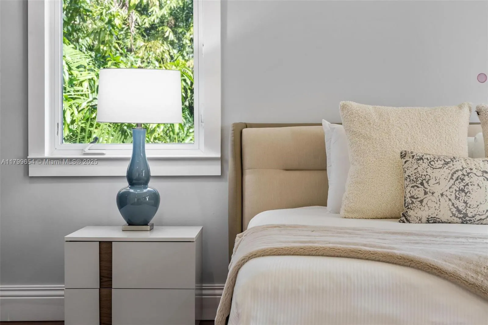 Plantation, Florida 33317, United States, 6 Bedrooms Bedrooms, ,6 BathroomsBathrooms,Residential,Active,125615