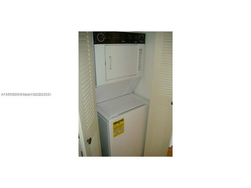 MYSTIC POINTE TOWER 600 C - Residential