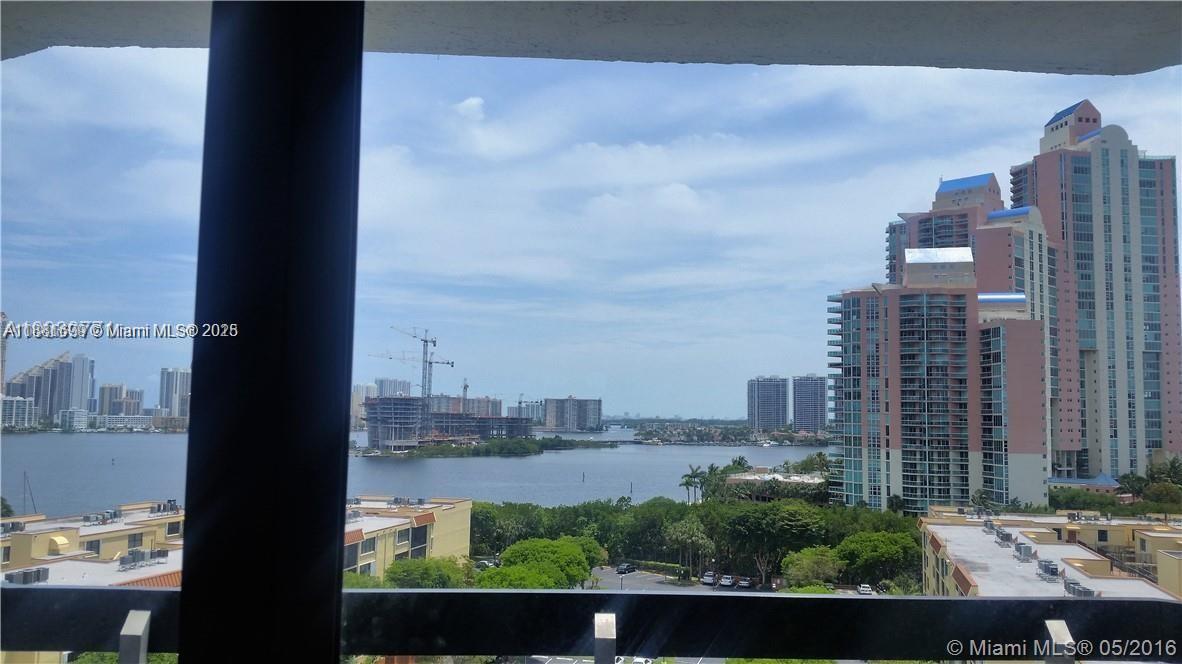 MYSTIC POINTE TOWER 600 C - Residential