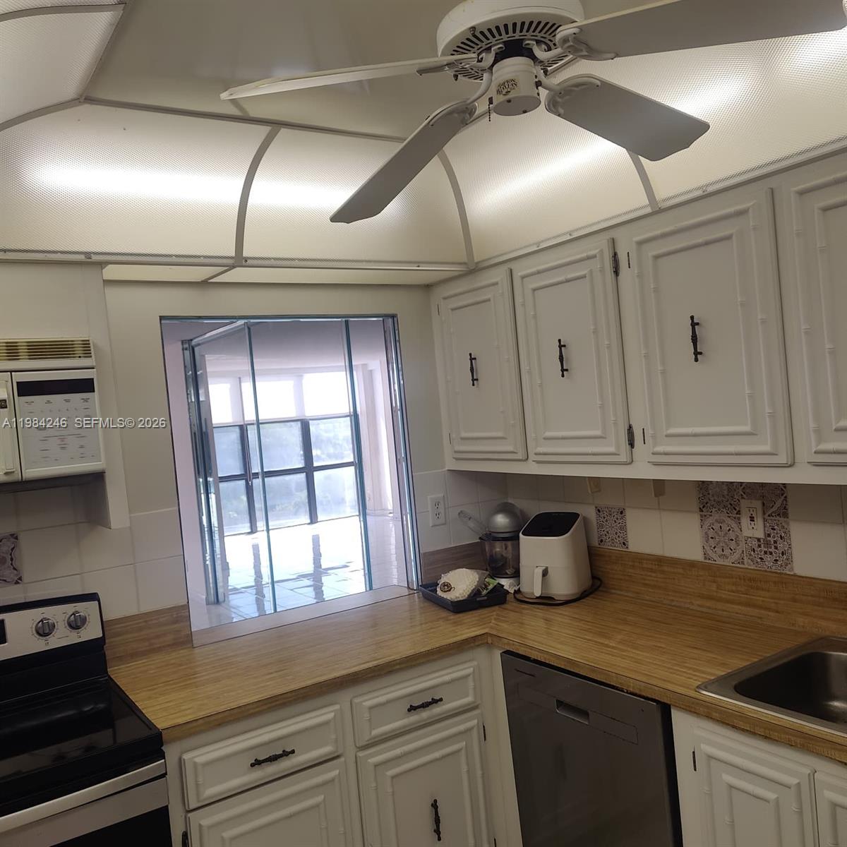 OCEANVIEW PARK CONDO - Residential
