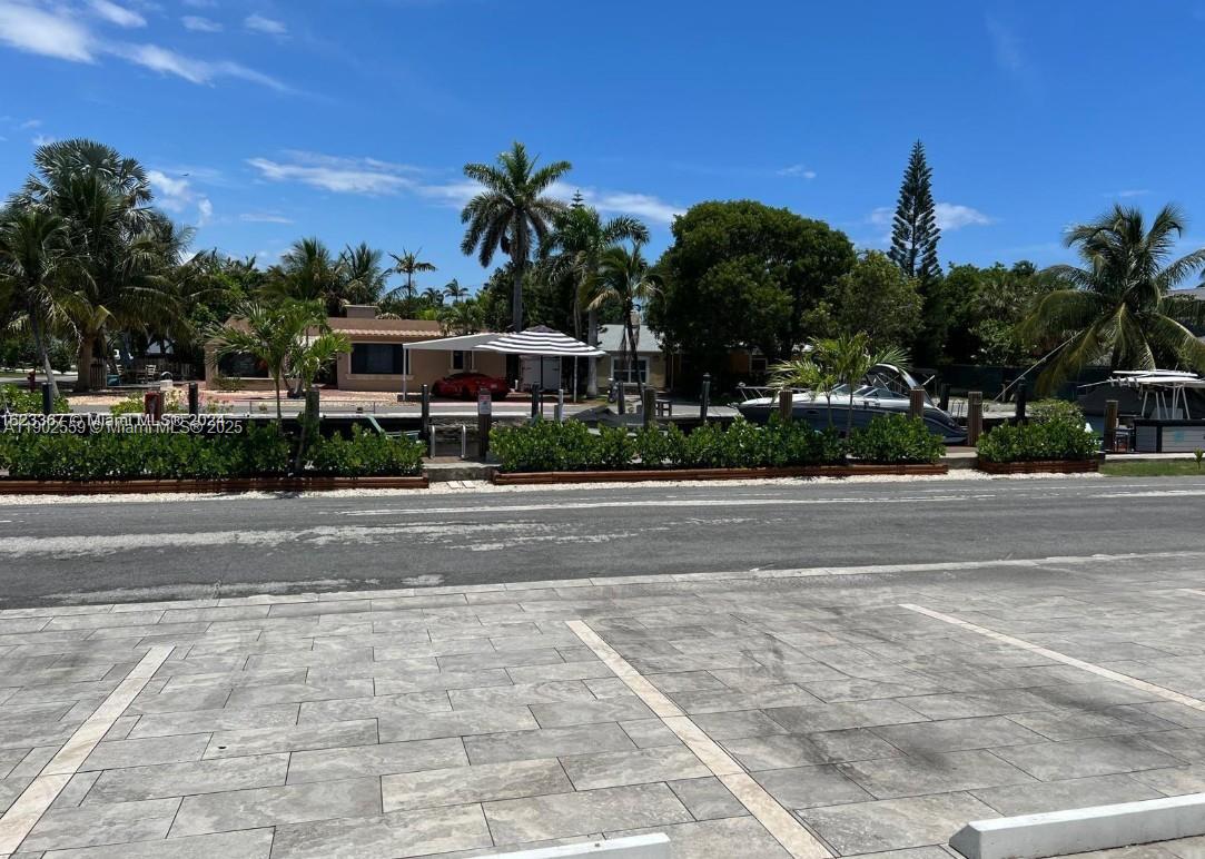 GOLDEN CACHE CONDO - Residential Lease