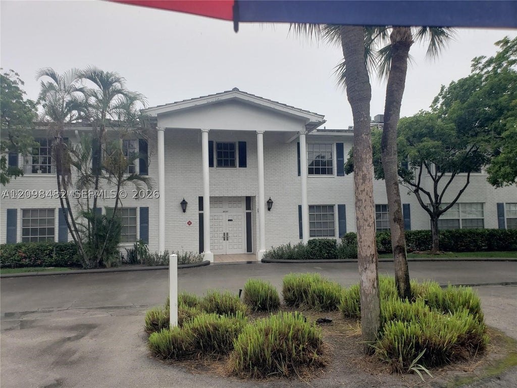 Photo of 2220 NE 68th St #1028, Fort Lauderdale, FL 33308 (MLS # A12098482)