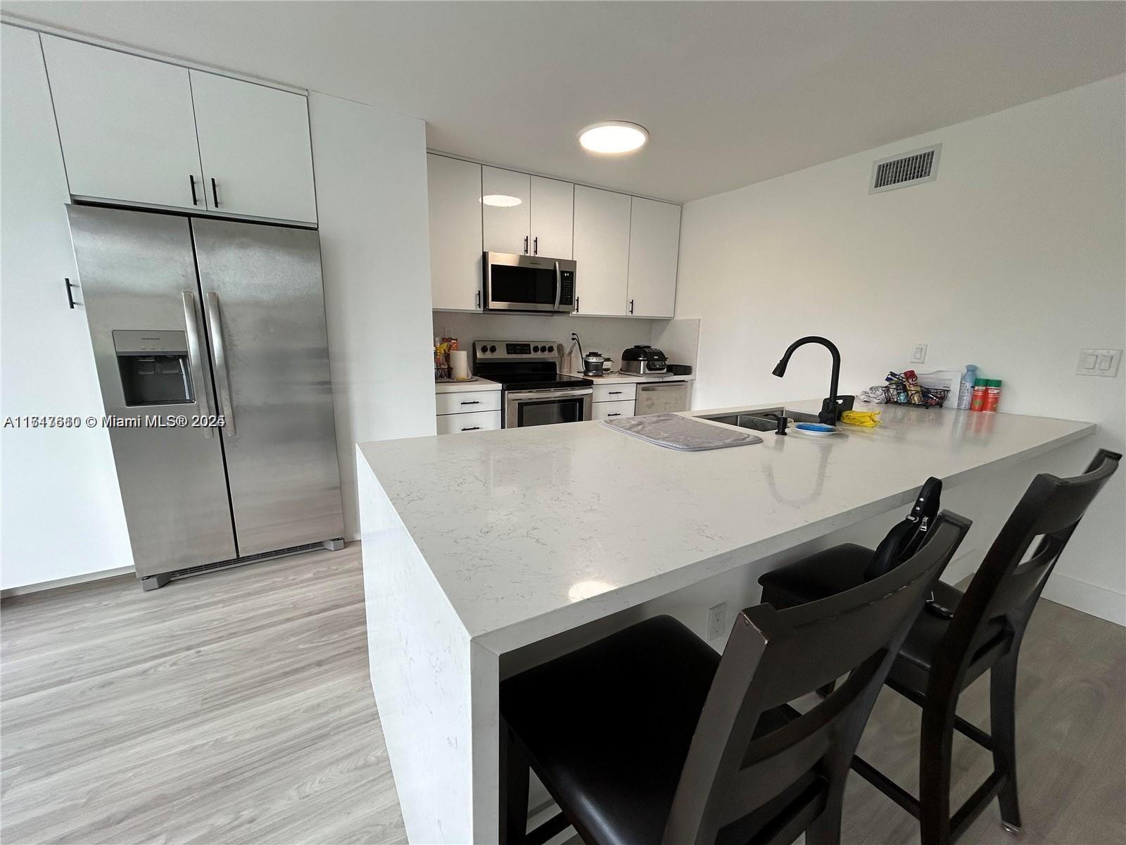 WINDMILL LAKES IV CONDO - Residential