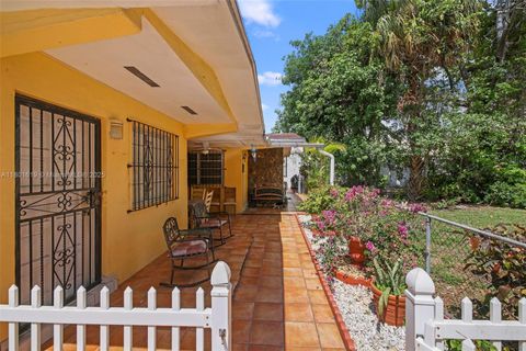 1022 SW 30th Ave Miami FL 33135