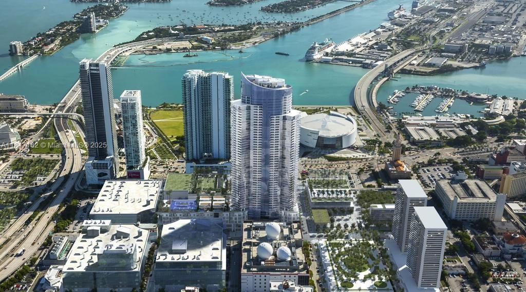 PARAMOUNT MIAMI WORLDCENT - Residential Lease