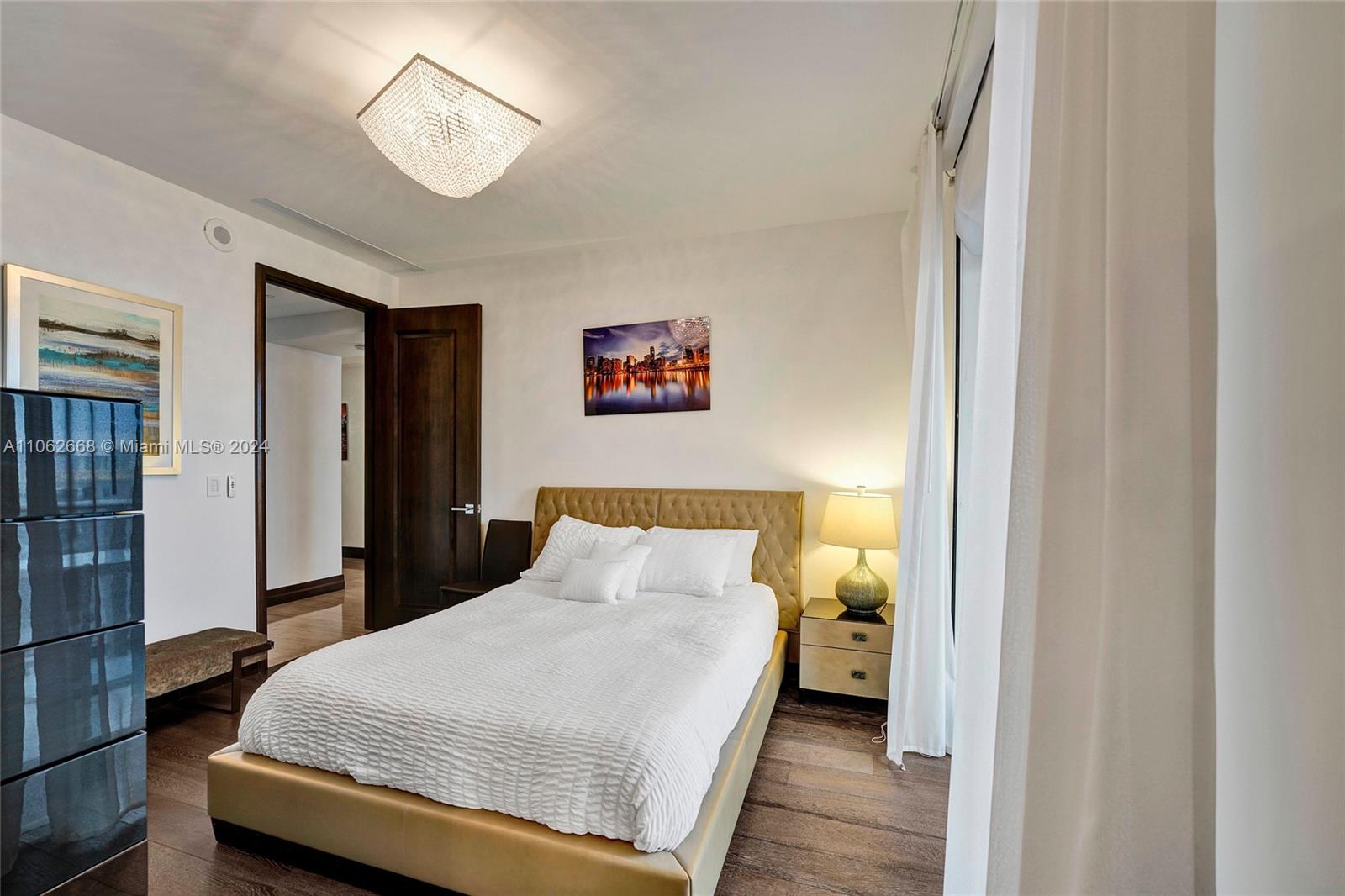 17749 COLLINS AVENUE COND - Residential