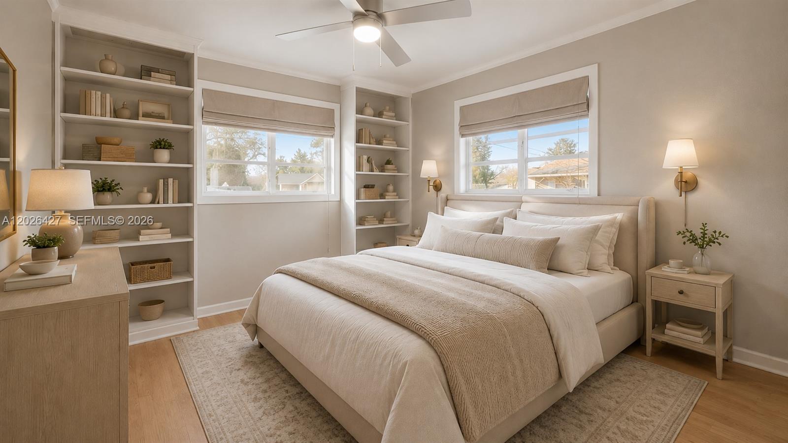 HOLLYWOOD HILLS - Residential