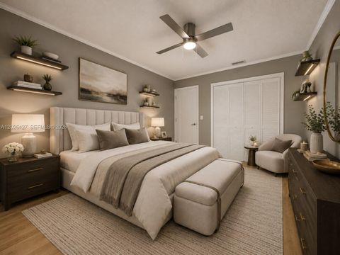 Tiny photo for 2202 N 42nd Ave, Hollywood, FL 33021 (MLS # A12026427)