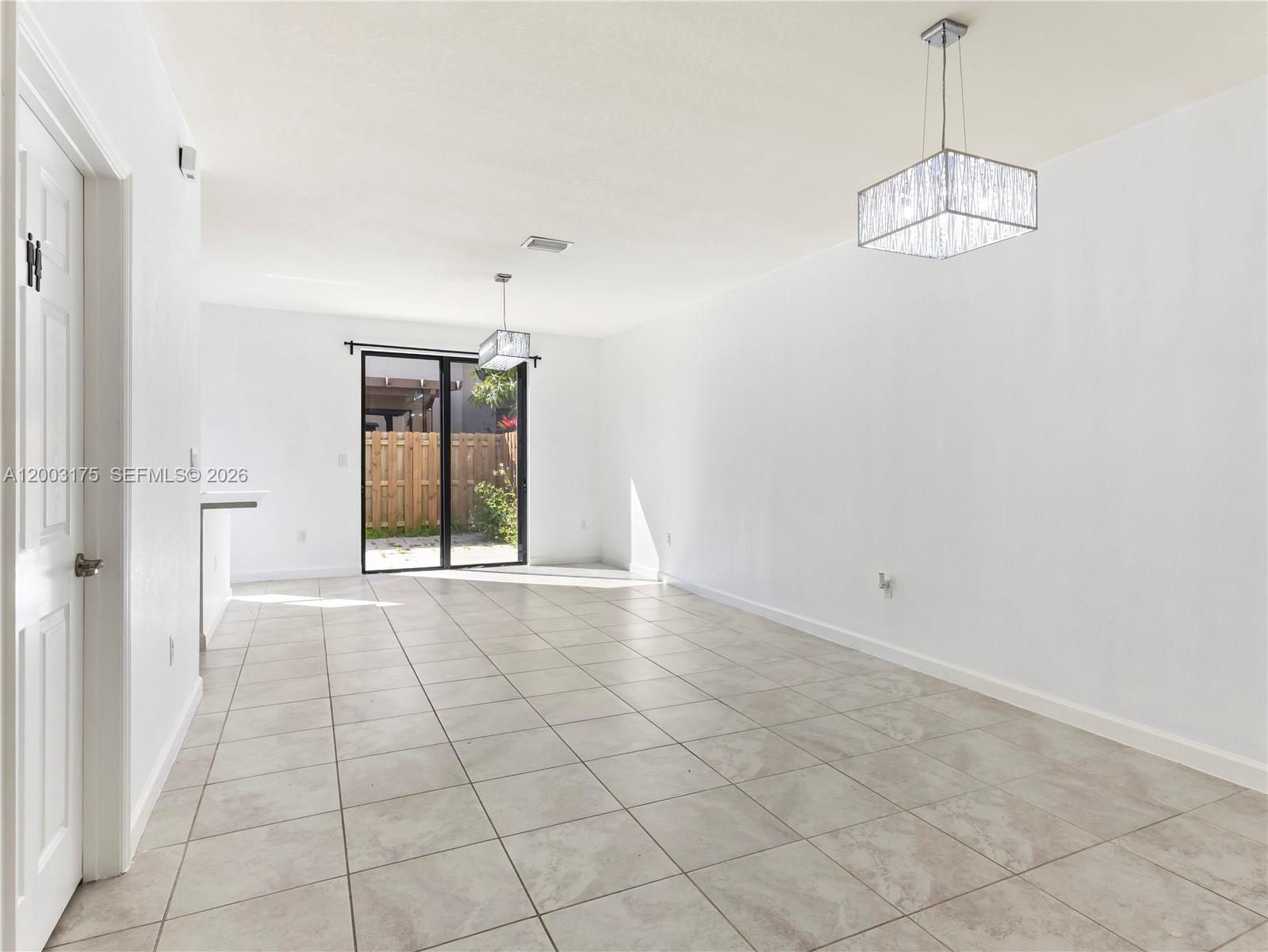 COCO PALM ESTATES - Residential