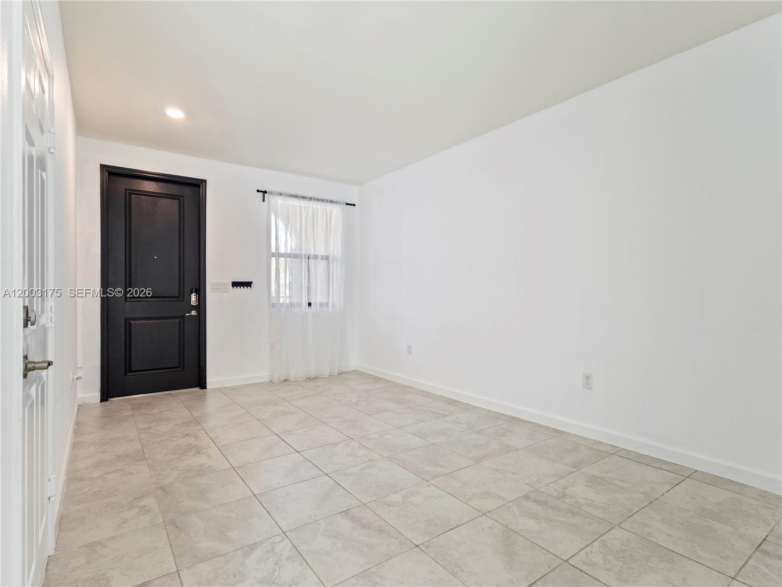 COCO PALM ESTATES - Residential