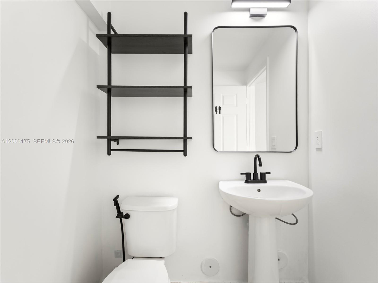 COCO PALM ESTATES - Residential