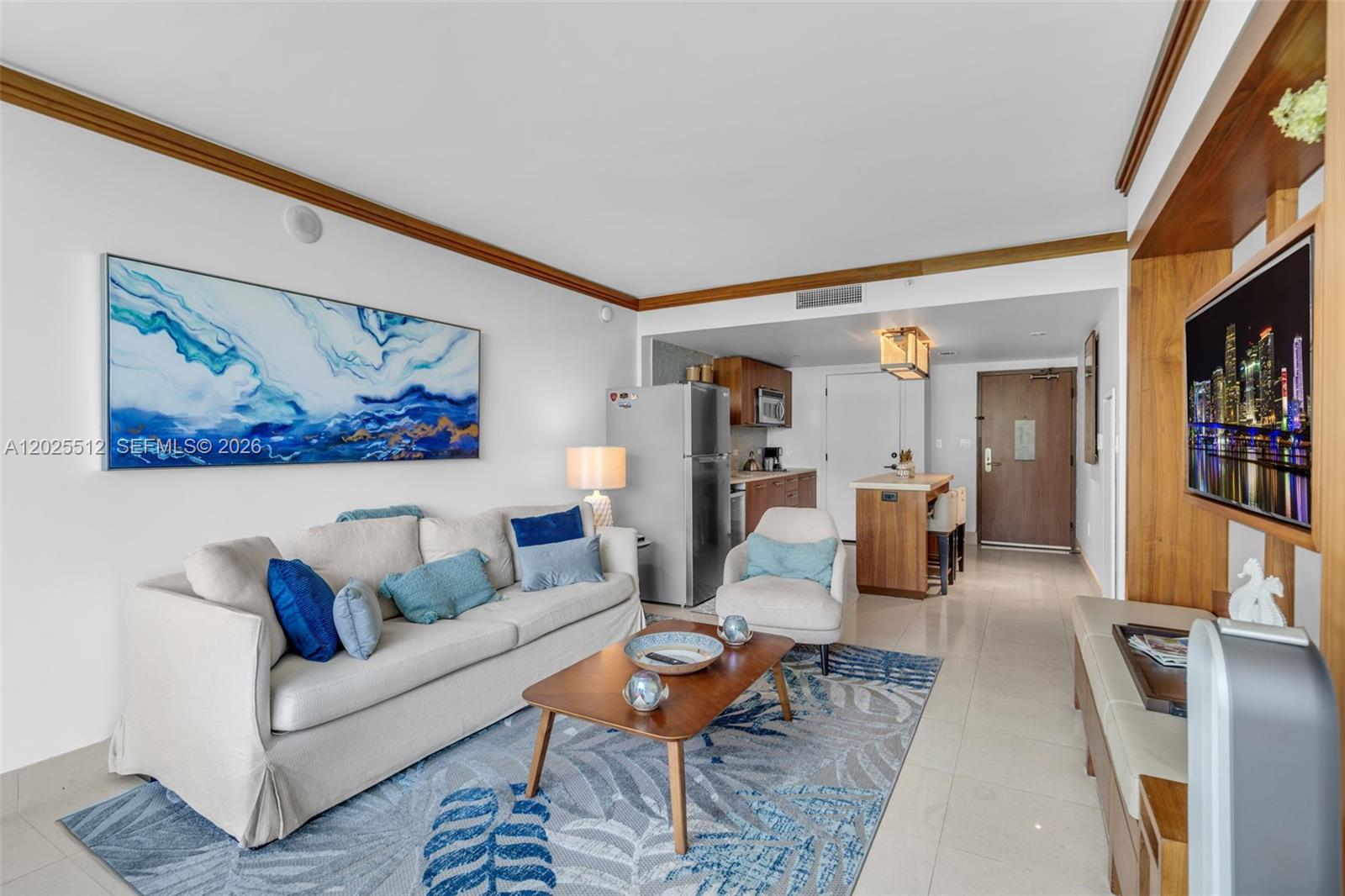 6801 Collins Ave 308 (Door 316)