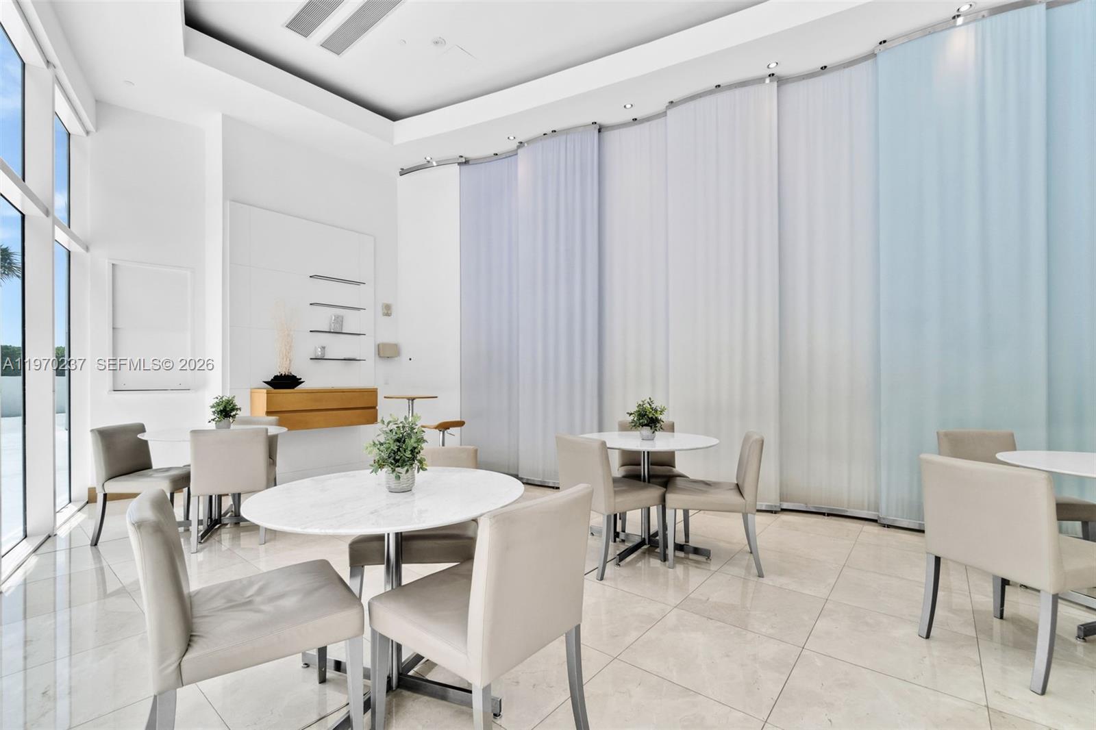 SKYLINE ON BRICKELL CONDO - Residential