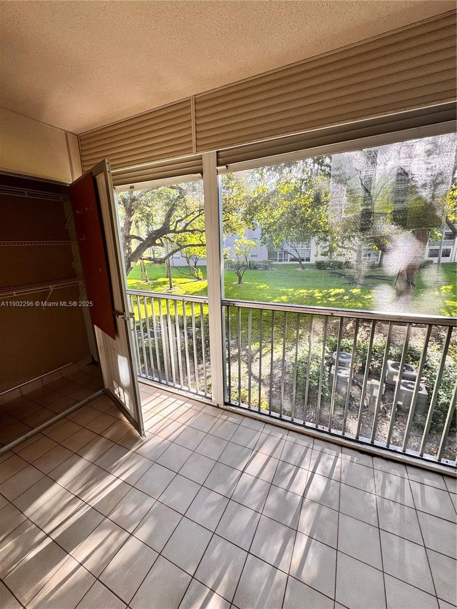 CAMBRIDGE AT CENTURY VILL - Residential Lease