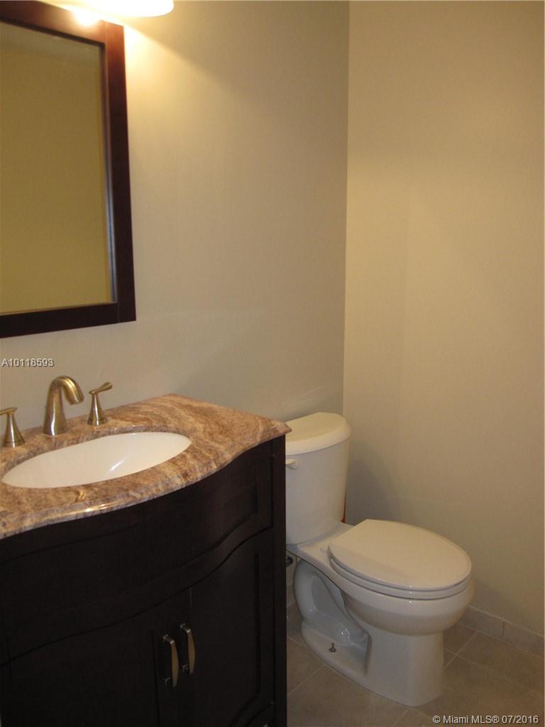 New Hampton At Century Vi - Residential Lease