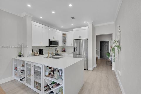 7060 NW 177th St 204-12 Hialeah FL 33015