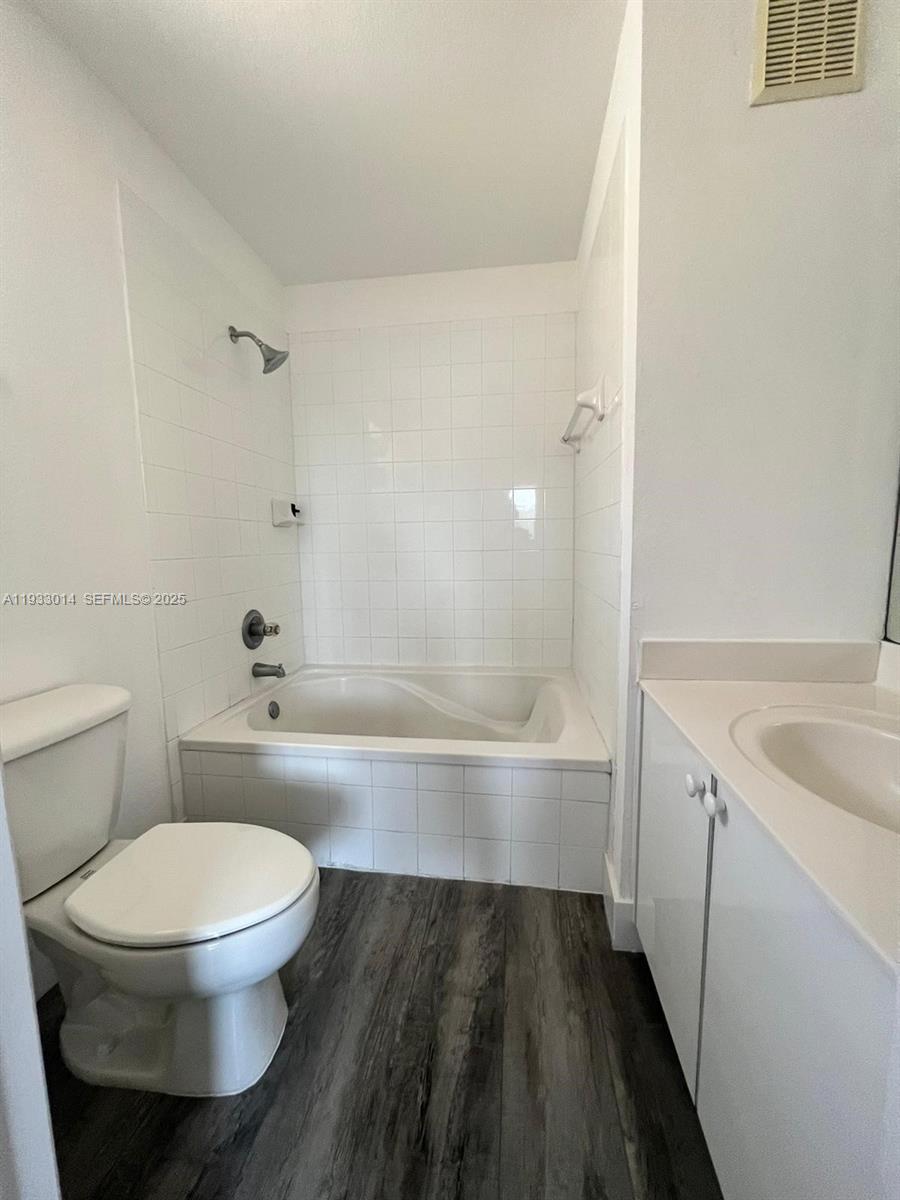 CENTURY PARK CONDO - Residential