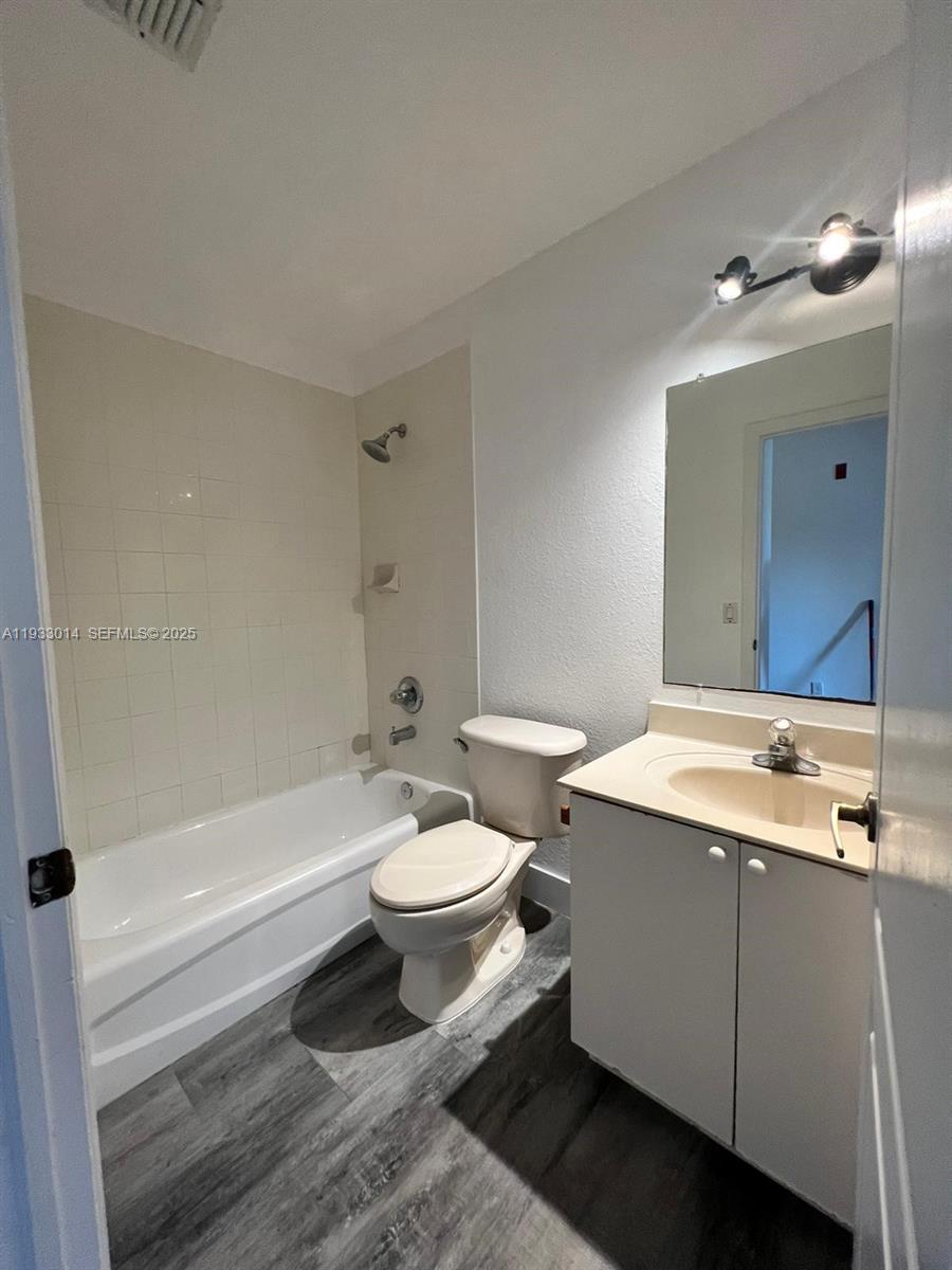 CENTURY PARK CONDO - Residential