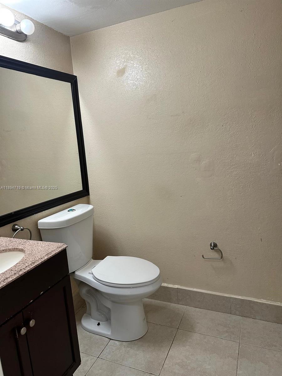 SUN VISTA GARDENS CONDO - Residential Lease