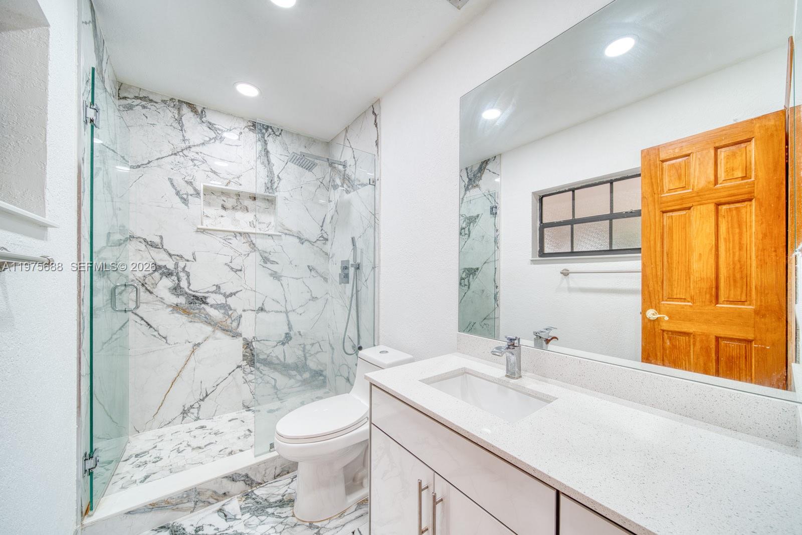 SOUTHERN ESTS 7TH ADDN SE - Residential