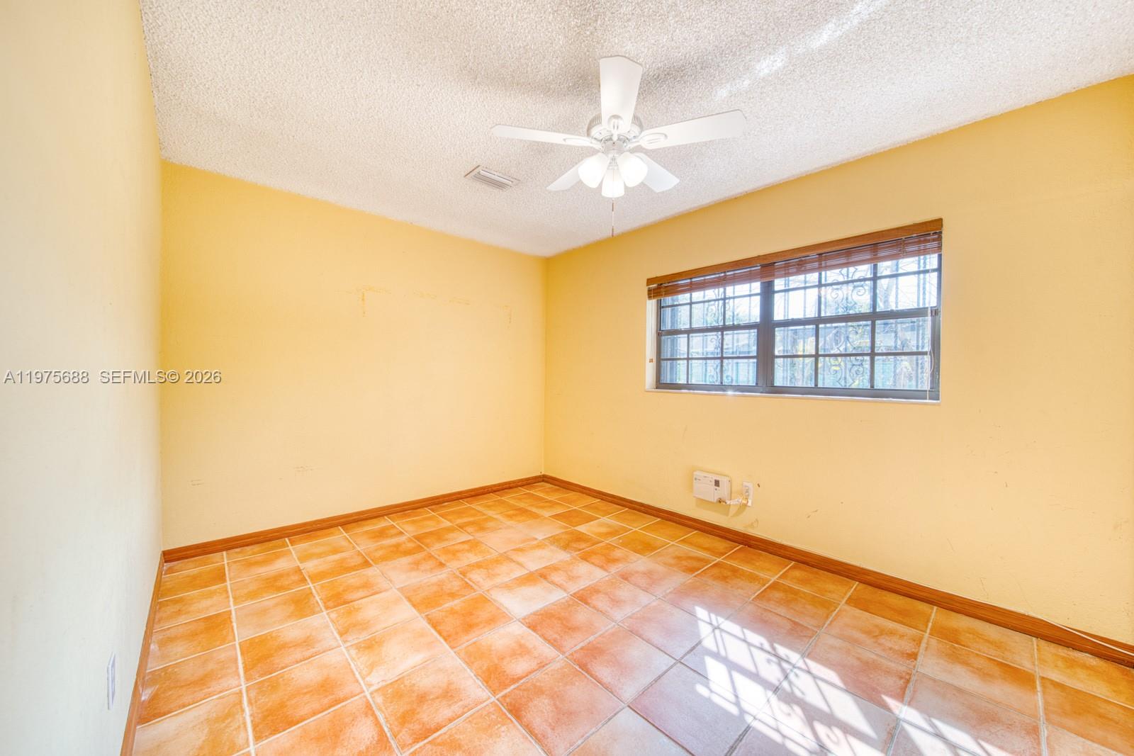 SOUTHERN ESTS 7TH ADDN SE - Residential