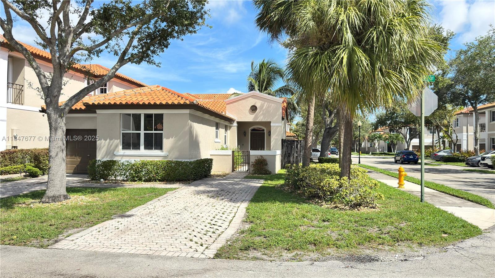 Beautiful property inside gated Anchorage in Miami Lakes: large two bedrooms, two baths, one car garage, and backyard. Small pets are okay. Price is negotiable.