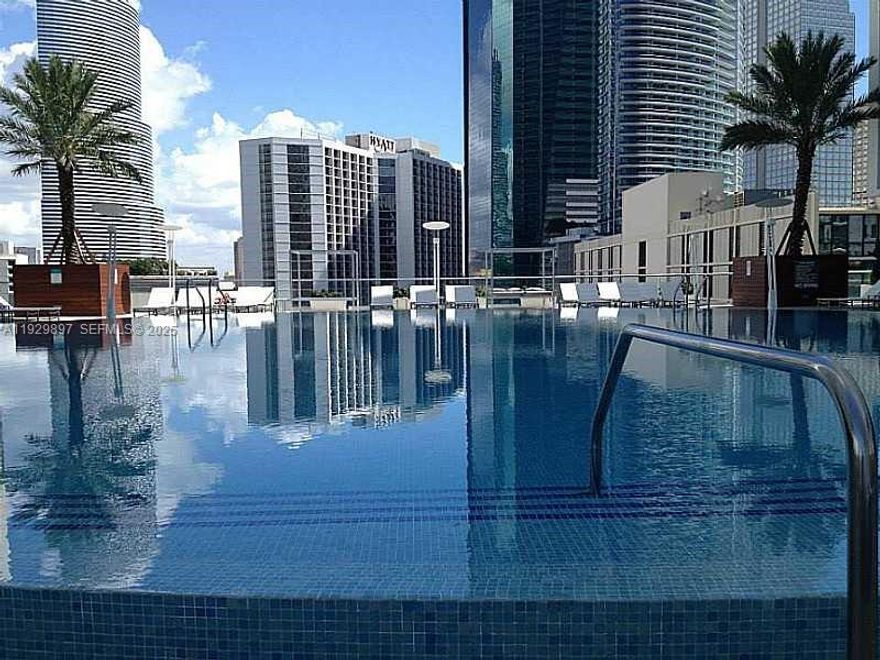 In the heart of Brickell, close to Brickell City Center, the center of the financial district, restaurants and much more. This one bedroom one bath offers stainless steel appliances, washer and dryer, Italian Cabinetry in the kitchen, spacious walk in closets, floor to ceiling windows, laminate wood floor and much more. The building has fantastic amenities billiards table, sauna and steam room, including 24-hour concierge, 24-hour valet parking, rooftop pool and sundeck, pool, a state-of-the-art fitness center, sports room with billiards table and kitchen, wine cellar, club room, and theater room. Unit is currently rented until May 17 2026. for showings 24hr notice preferred.