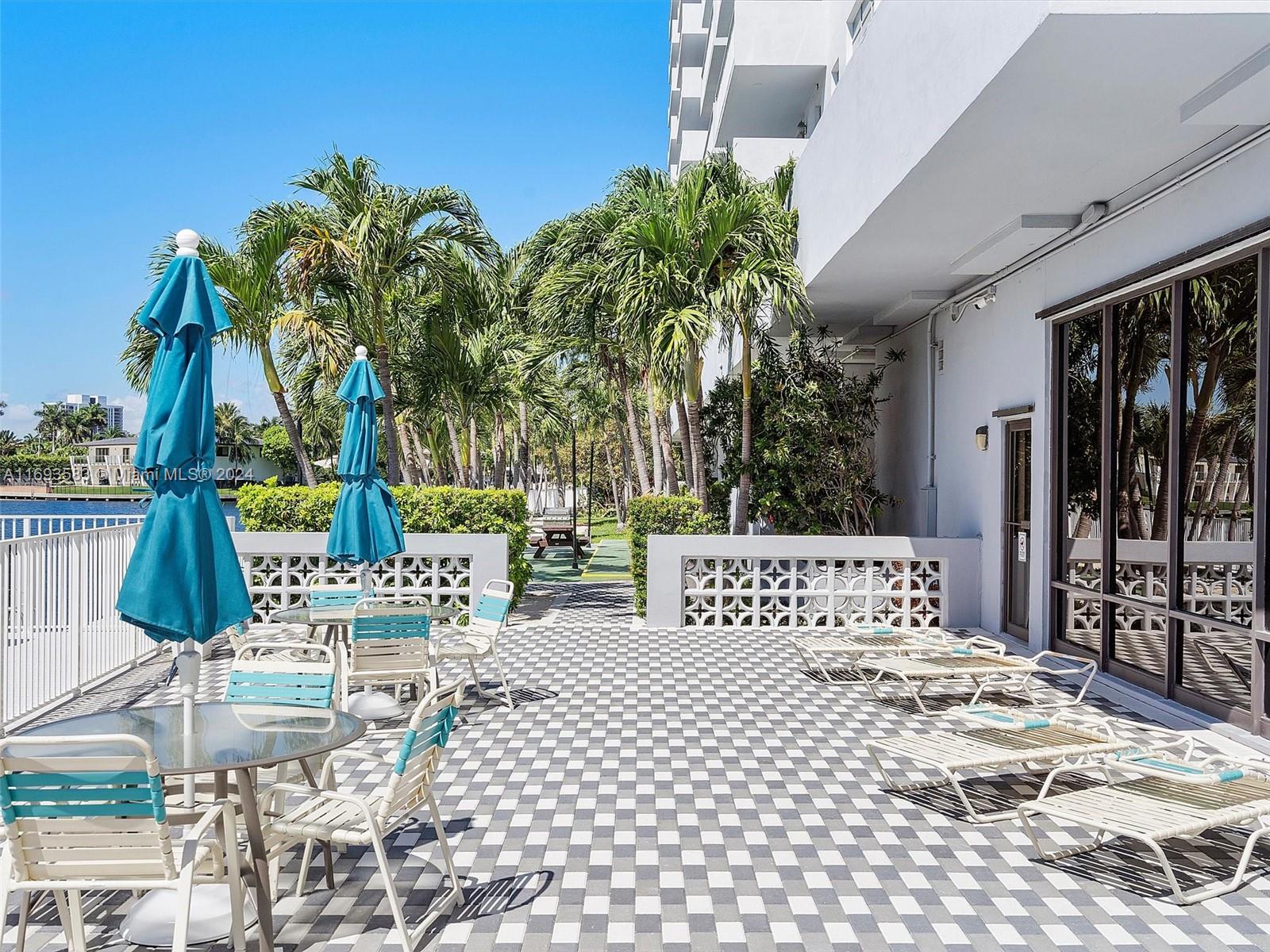 GOLDEN SURF TOWERS CONDO - Residential