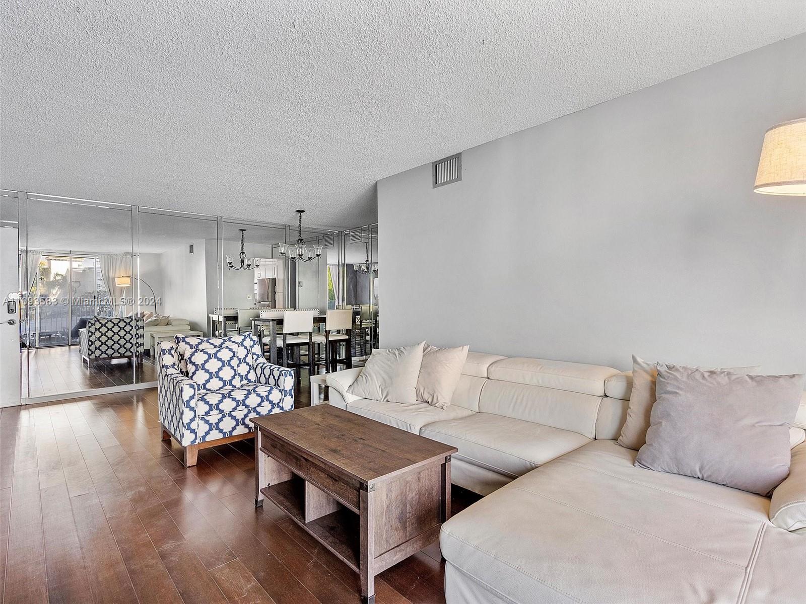 GOLDEN SURF TOWERS CONDO - Residential