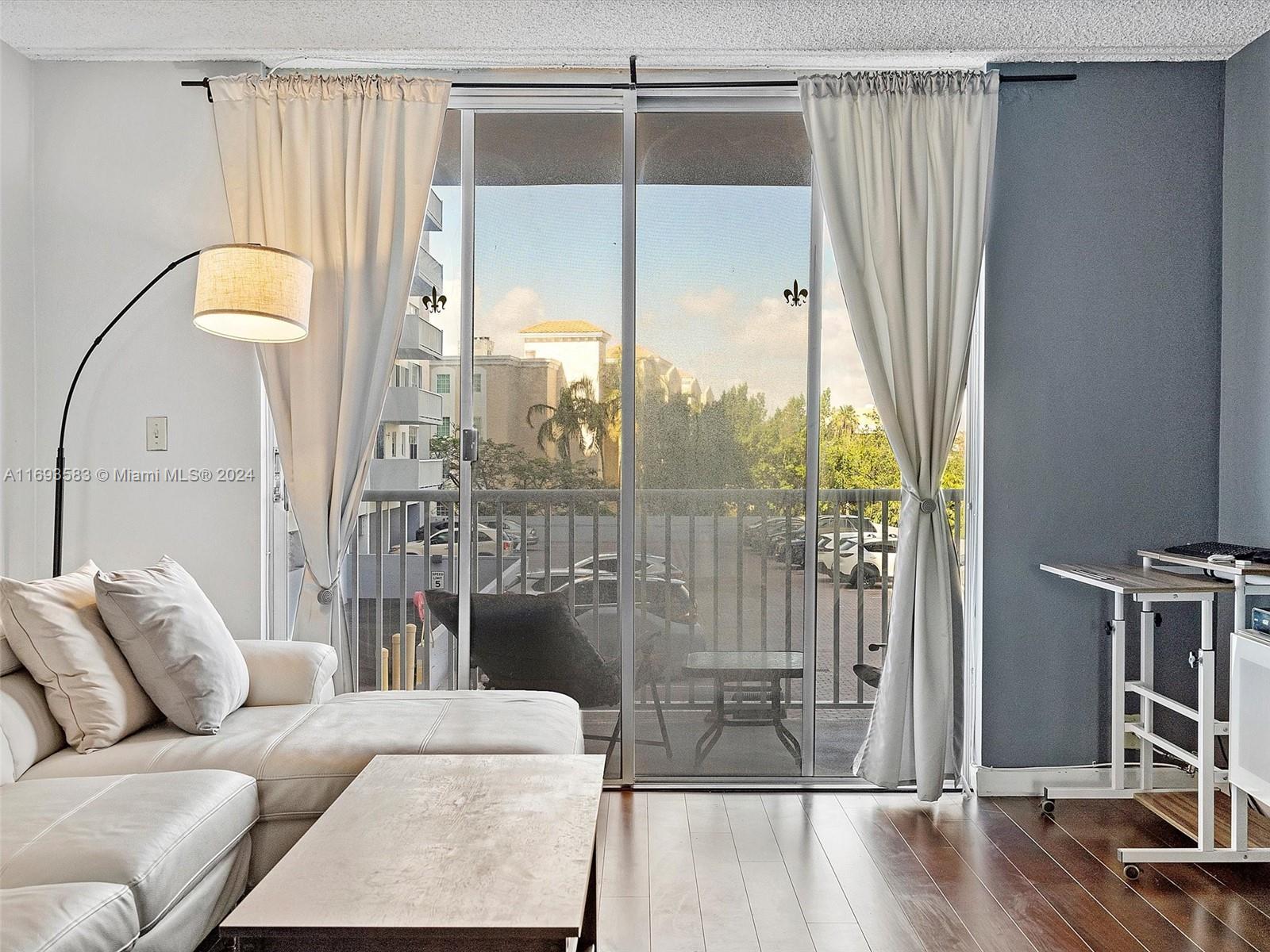 GOLDEN SURF TOWERS CONDO - Residential