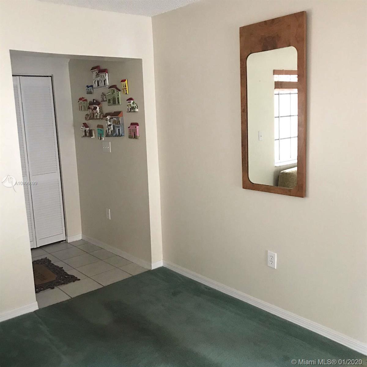 LAGO LINDO TOWNVILLAS CON - Residential