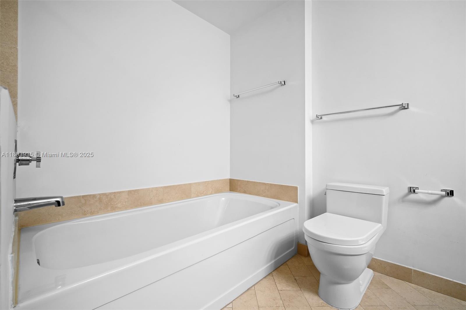 THE AXIS ON BRICKELL COND - Residential Lease
