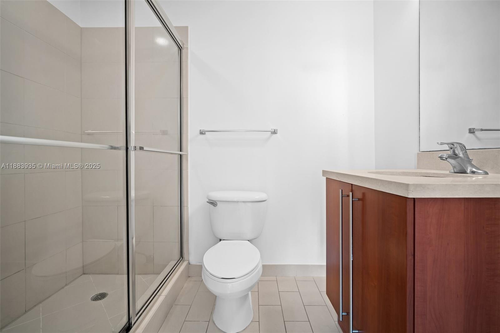 THE AXIS ON BRICKELL COND - Residential Lease