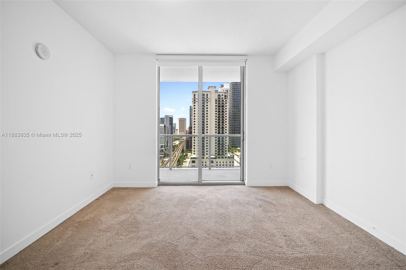 THE AXIS ON BRICKELL COND - Residential Lease