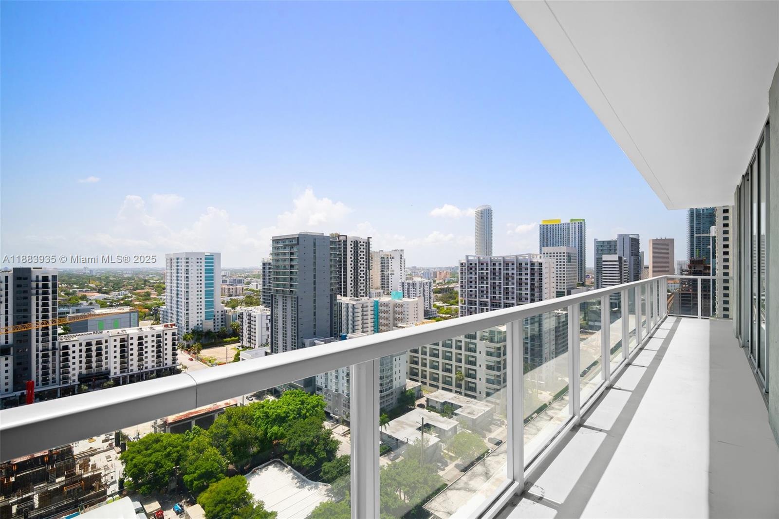 THE AXIS ON BRICKELL COND - Residential Lease